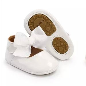Baby Girl Classic Dress Shoes 0-6 months US Size 2